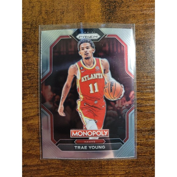 2022-2023 Panini Prism Monopoly #PS4 Trae Young - Atlanta Hawks - NBA - Picture 1 of 2